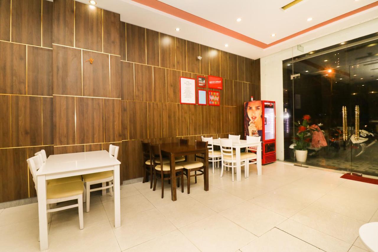 Oyo 117 Gina Hotel ดานัง ภายนอก รูปภาพ