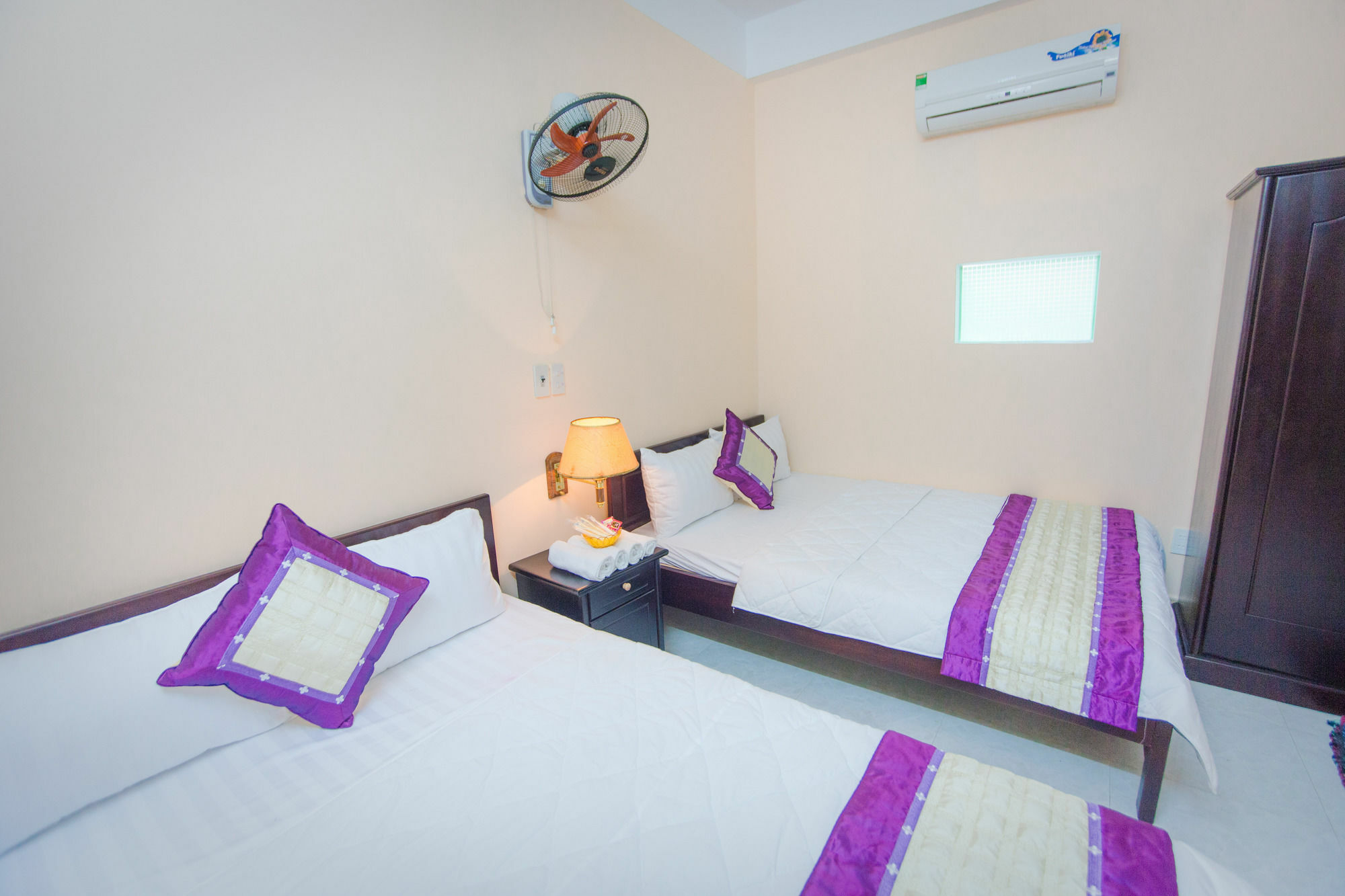 Oyo 117 Gina Hotel ดานัง ภายนอก รูปภาพ